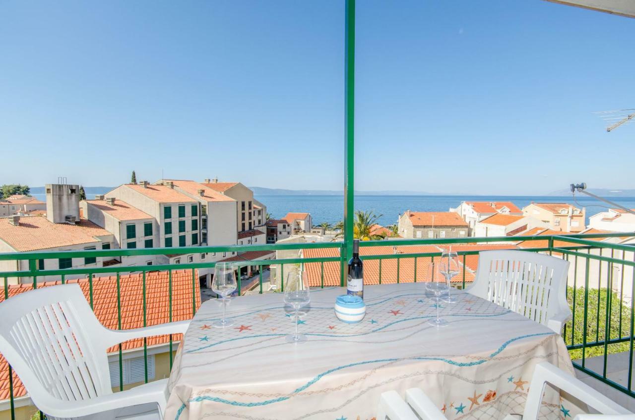 Apartments And Room Sun & Sea Podgora Bagian luar foto
